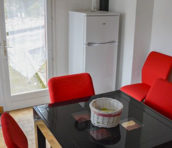 salle a manger gite 18 camping royan