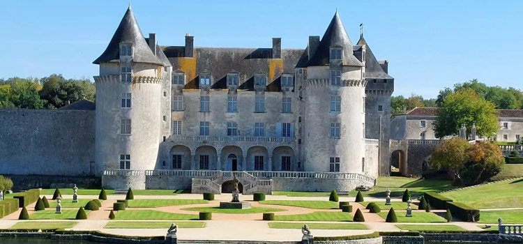 Chateau De La Roche Courbon
