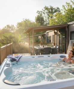 Mobile home with jacuzzi near Royan, camping, ocean, holidays