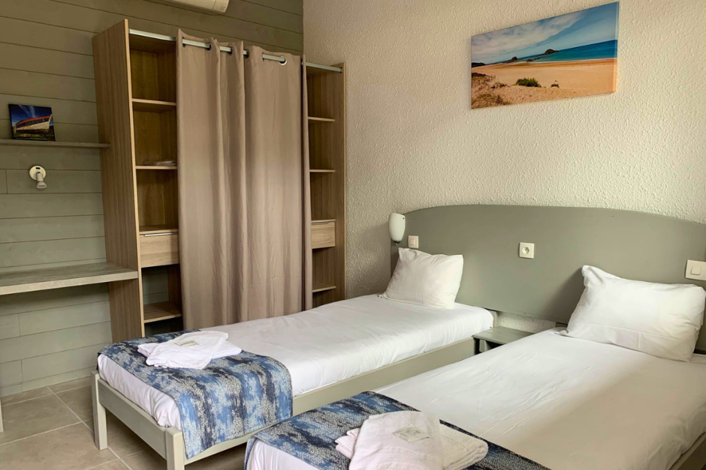 Chambre Hotel Pour 2 Personnes à Saint Georges De Didonne