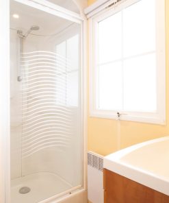 Salle De Bain Mobil Home Calypso Pour 4 Pers Au Camping Océan Vacances à Saint Georges De Didonne